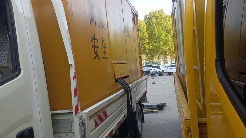 宁晋如何判断柴油发电机组和UPS电源的切换时间是否符合要求？